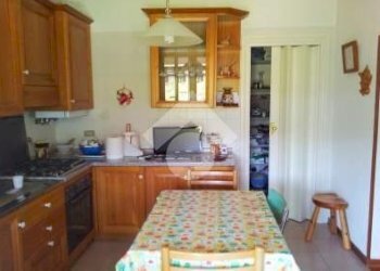 Four-room apartment Via Val Fontanabuona, Genova (neighborhood Sant'Eusebio) - photo 9