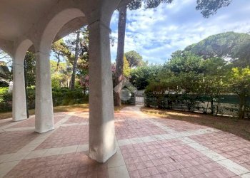 Four-room apartment Viale dei Ligustri, Ravenna (neighborhood Marina Romea) - photo 3