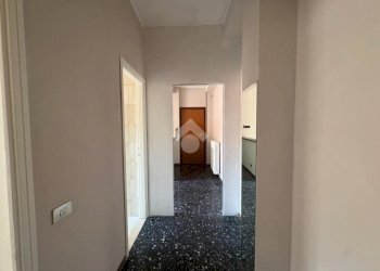 Two-room apartment Via Cesare Beccaria, Legnano - photo 10
