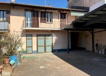 Semi-detached house Via A. Volta, Corbetta - photo 2