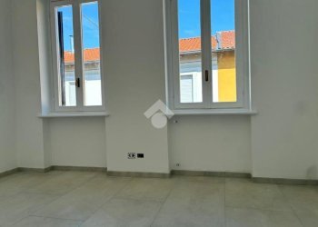Semi-detached house Via A. Volta, Corbetta - photo 4