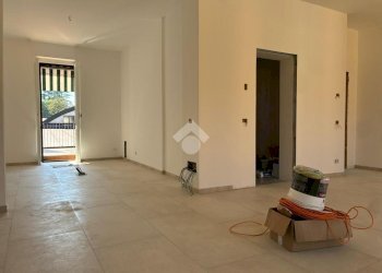 Semi-detached house Via A. Volta, Corbetta - photo 12