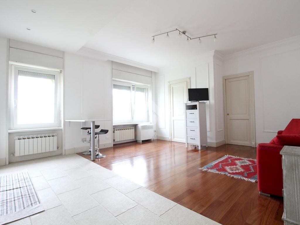 One-room apartment Prima strada, Segrate - photo 1