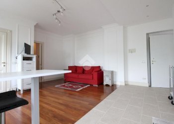 One-room apartment Prima strada, Segrate - photo 10