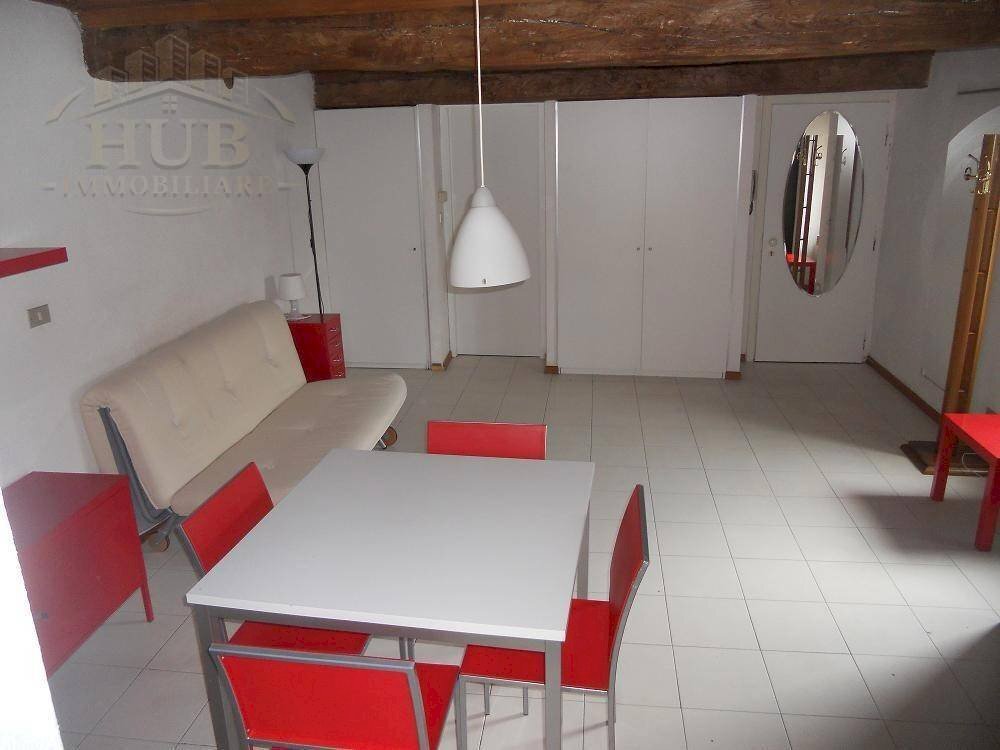 One-room apartment Via cacciatori delle alpi 8, Cuneo (neighborhood Centro Storico) - photo 3