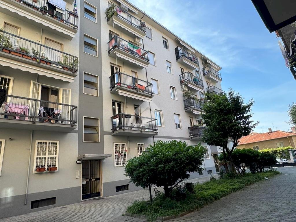 Two-room apartment Via mazzini, Corsico - photo 3