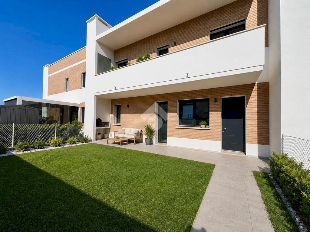 Villa a Schiera Piazza Elsa Morante, Ravenna (zona Borgo Montone) - foto 1