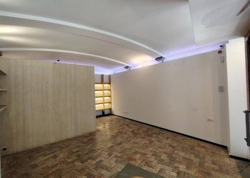 Shop Via Saragozza, 47, Bologna (neighborhood Centro Storico) - photo 11
