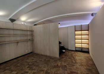 Shop Via Saragozza, 47, Bologna (neighborhood Centro Storico) - photo 13