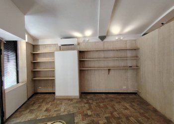 Shop Via Saragozza, 47, Bologna (neighborhood Centro Storico) - photo 18