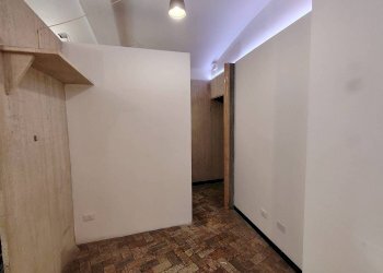 Shop Via Saragozza, 47, Bologna (neighborhood Centro Storico) - photo 29