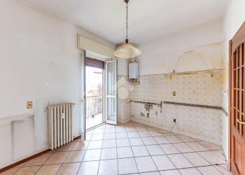 Three-room apartment Via Della Pace, Lainate - photo 15