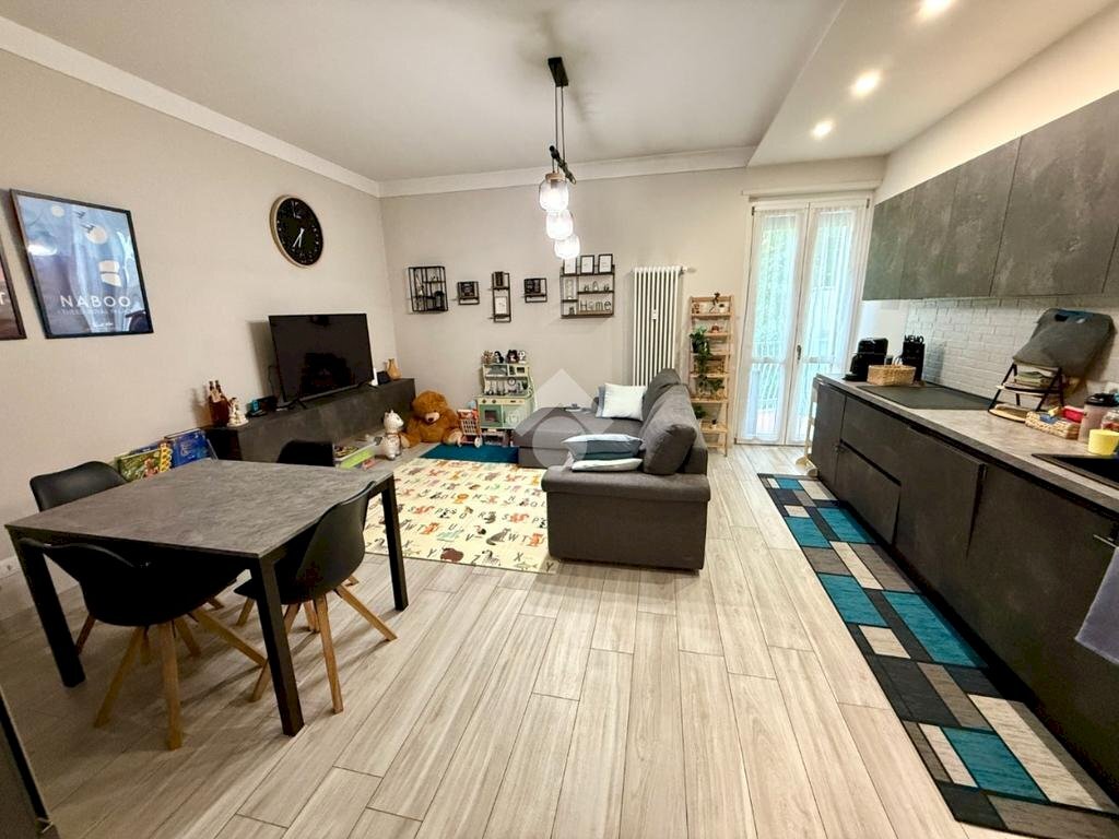 Three-room apartment Piazza Rey, Vinovo - photo 3