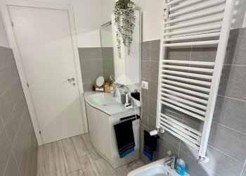 Three-room apartment Piazza Rey, Vinovo - photo 11