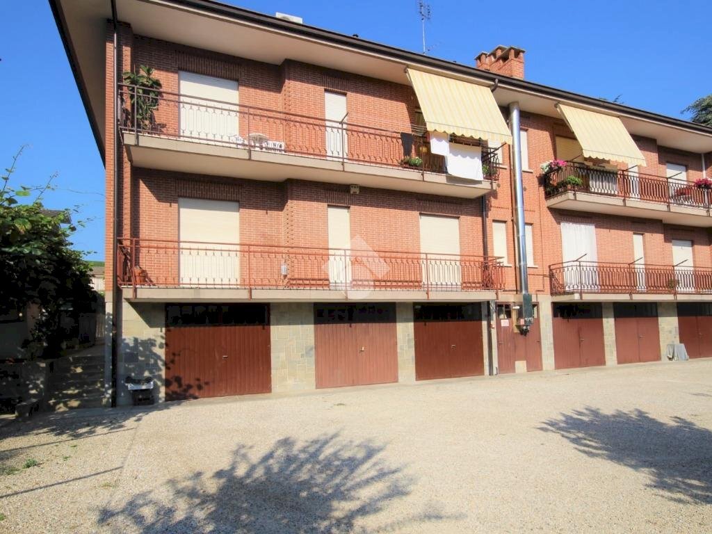 Four-room apartment Strada profonda, Alba - photo 2