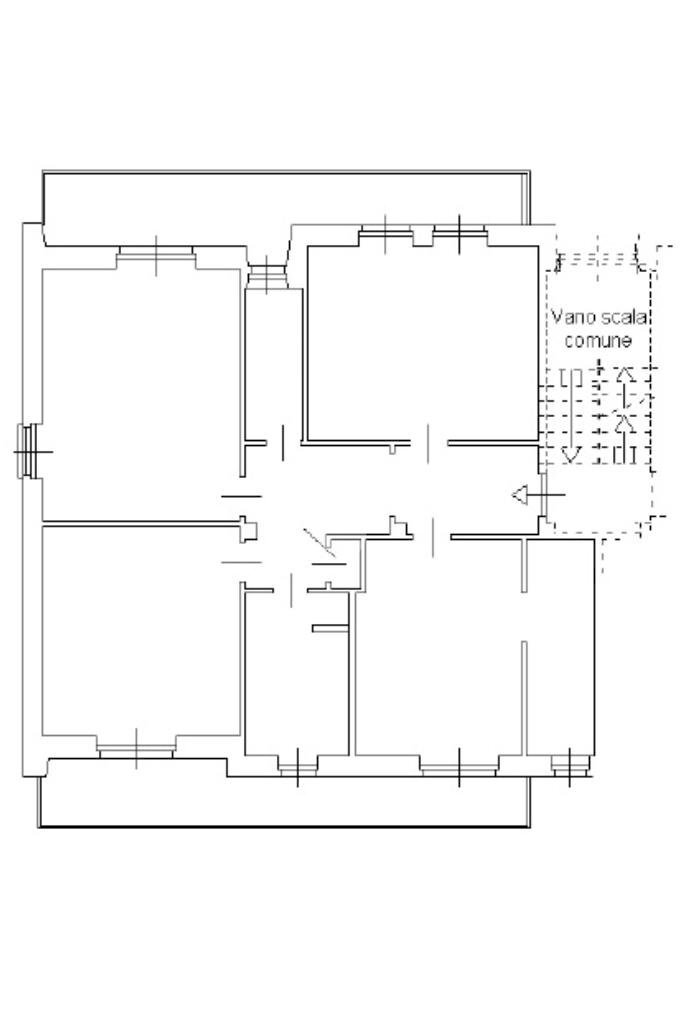 Four-room apartment Strada profonda, Alba - floor plans 1