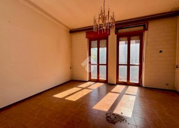 Four-room apartment Strada profonda, Alba - photo 5