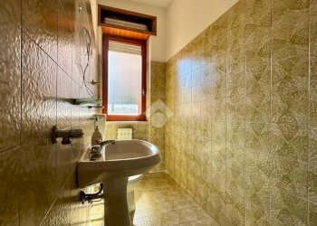 Four-room apartment Strada profonda, Alba - photo 10