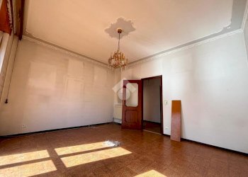 Four-room apartment Strada profonda, Alba - photo 13