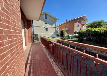 Four-room apartment Strada profonda, Alba - photo 15