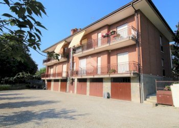 Four-room apartment Strada profonda, Alba - photo 21