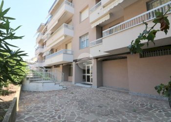 Quadrilocale Via Papa Giovanni XXIII, Rho - foto 1