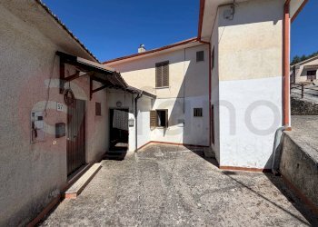 Foto 1 - Semi-detached house Via Fraioli
 
snc, Rocca d'Arce - photo 1