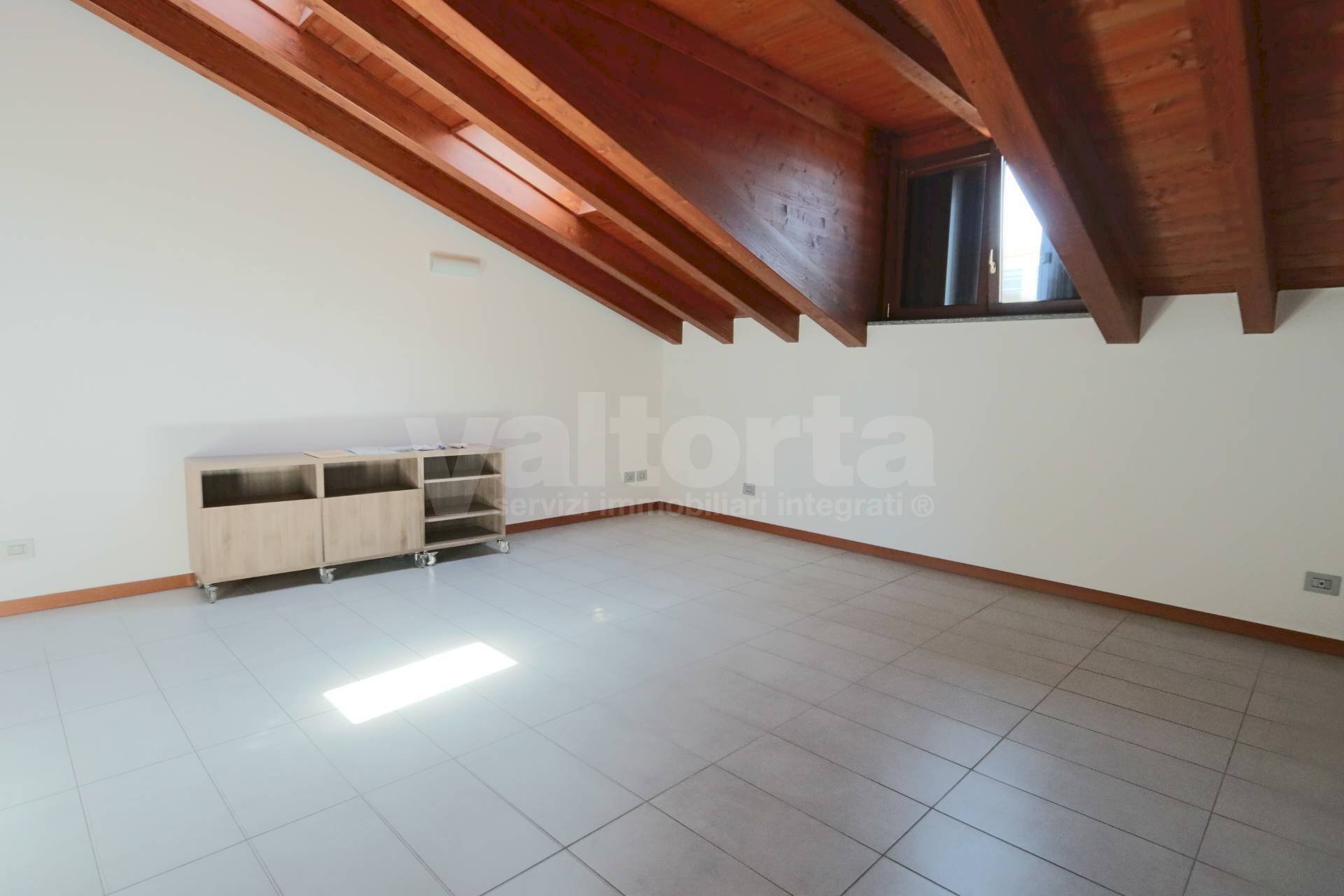 Foto 1 - Trilocale Via Isonzo
 
7, Monza - foto 1