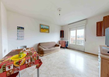 Foto 5 - Two-room apartment via san francesco, Tradate - photo 5