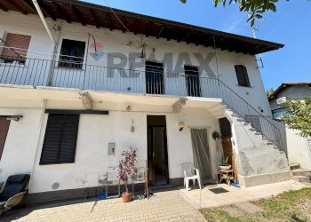 Casa all\'aperto - Casa semi indipendente via nino bixio
 
4, Inveruno - foto 3