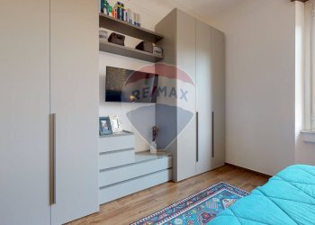 Camera / camera da letto - Bilocale Piazza Pompeo Castelli
 
1, Milano - foto 19