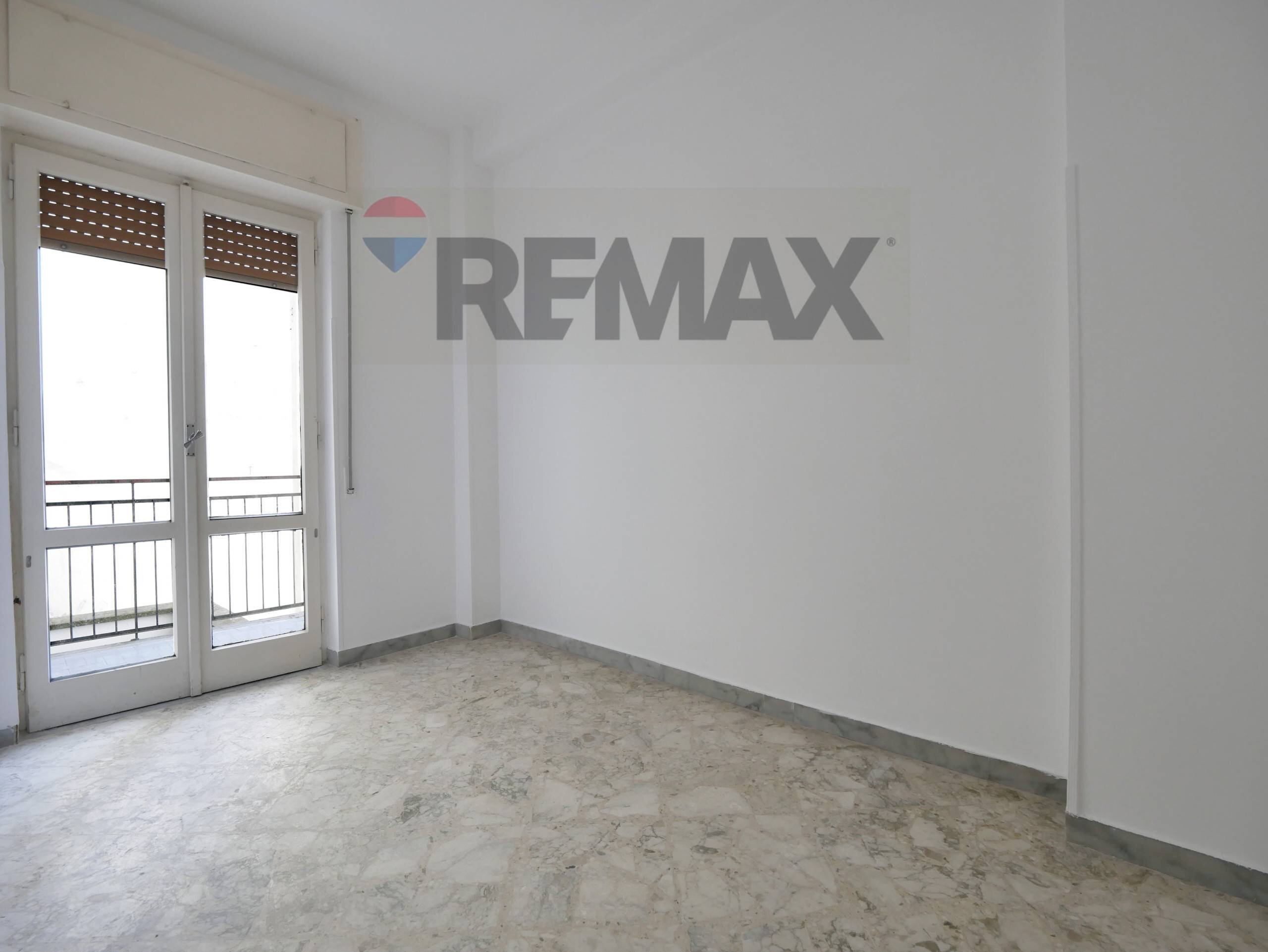 Stanza vuota - Three-room apartment Via Ettore Fieramosca
 
62, Bari - photo 1