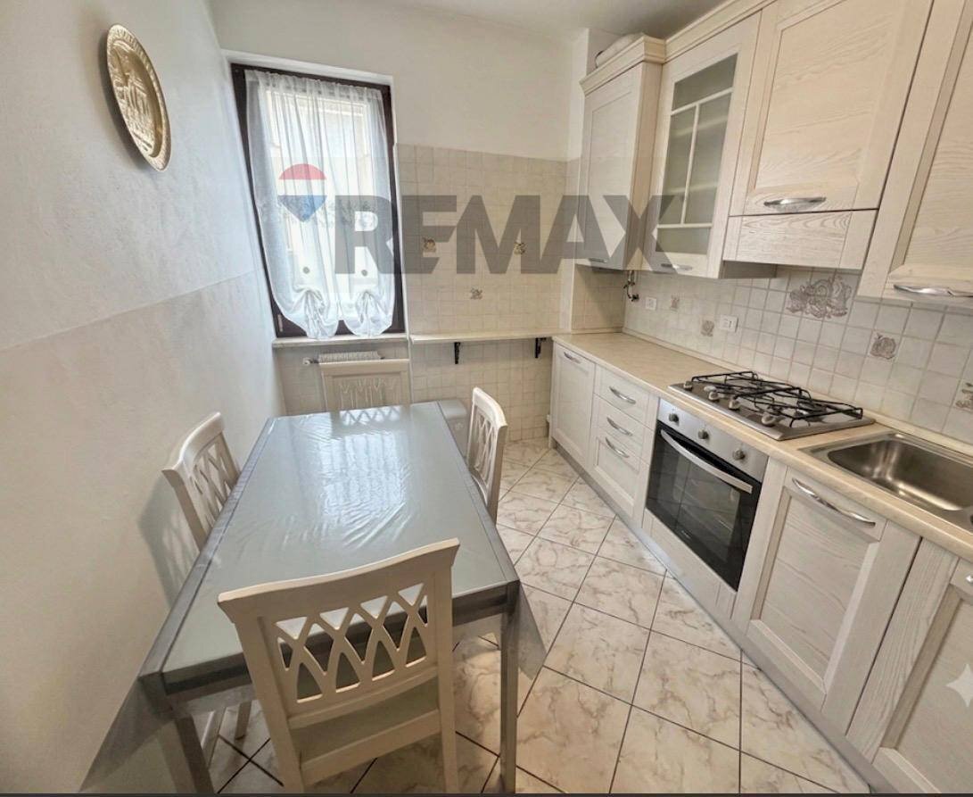 Cucina - Three-room apartment Via Castello
84, Porto Valtravaglia - photo 2