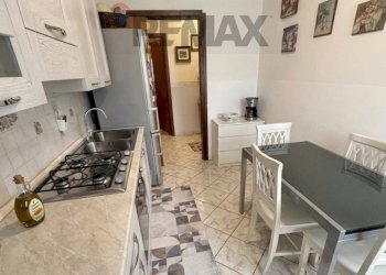 Cucina - Three-room apartment Via Castello
 
84, Porto Valtravaglia - photo 1