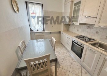 Cucina - Three-room apartment Via Castello
 
84, Porto Valtravaglia - photo 2