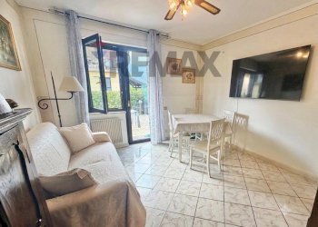 Sala da pranzo - Three-room apartment Via Castello
 
84, Porto Valtravaglia - photo 4
