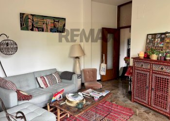 Soggiorno - Two-room apartment VIA MONSIGNOR PROSERPIO
 
11, Varese - photo 8