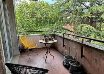 Balcone - Two-room apartment VIA MONSIGNOR PROSERPIO
 
11, Varese - photo 13