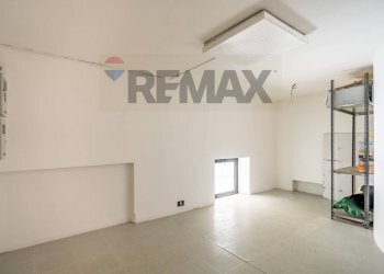 Stanza vuota - Commercial Premises Via Filippo Cordova
89/F, Palermo - photo 26