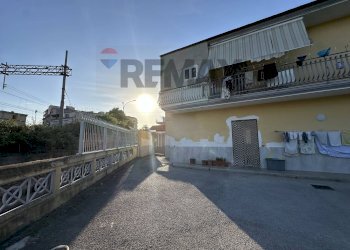 Edificio all\'aperto - Stabile - Palazzo via Cosenza
 
4, Casoria - foto 7