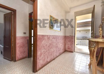 Hall / corridoio - Villa Via Salina
 
32, Catania - foto 17