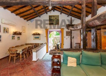Sala da pranzo - Villa Via Cozzarelle
 
91, Trecastagni - photo 38