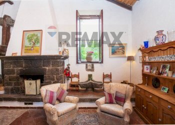Soggiorno - Villa Via Cozzarelle
 
91, Trecastagni - photo 41