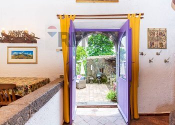 Hall / corridoio - Villa Via Cozzarelle
 
91, Trecastagni - photo 42