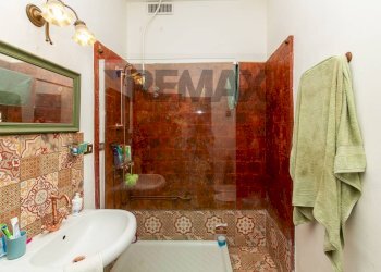 Bagno - Villa Via Cozzarelle
 
91, Trecastagni - photo 57