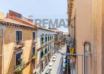 Edificio all\'aperto - Appartamento Via Biondi
 
16, Catania - foto 27