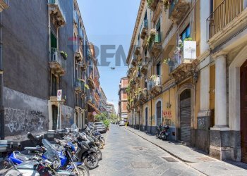 Edificio all\'aperto - Appartamento Via Biondi
 
16, Catania - foto 53