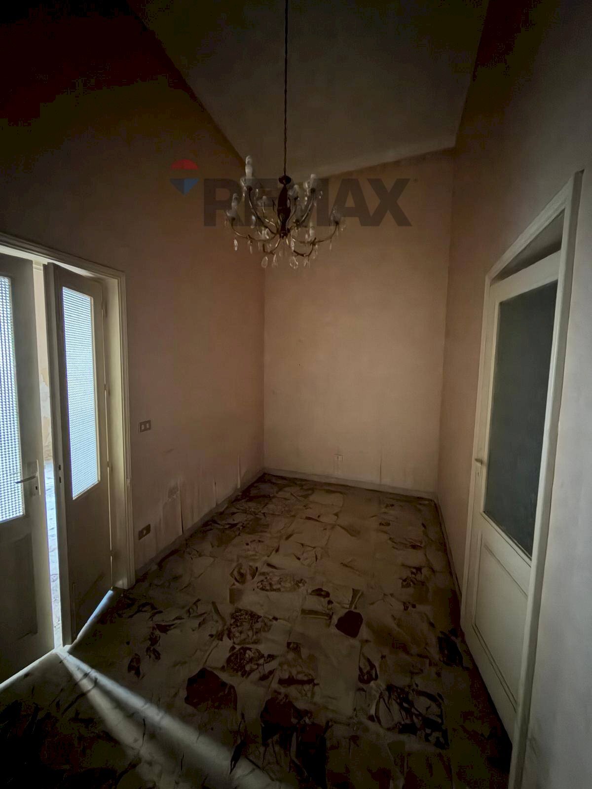Stanza vuota - Casa indipendente Via Carso
183, Paterno - foto 3