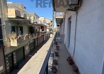 Balcone - Casa indipendente Via Carso
 
183, Paterno - foto 2