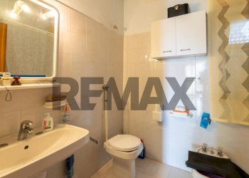 Bagno - Casa indipendente Via Tiziano
 
14, Caltagirone - foto 40